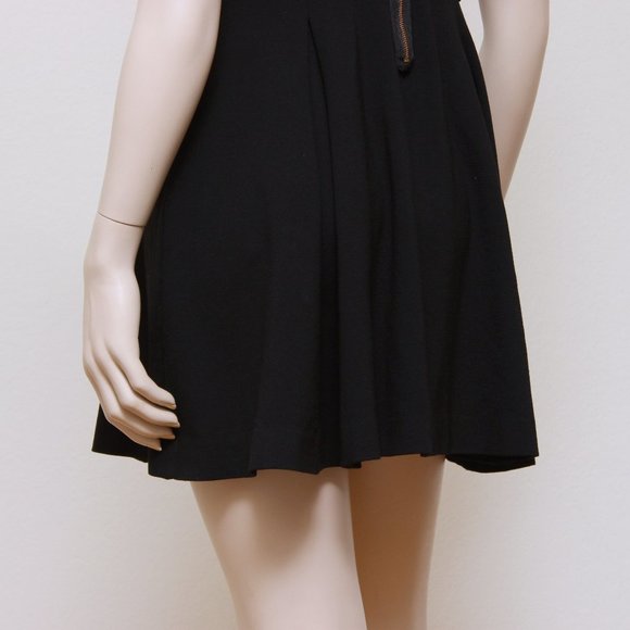 Banana Republic Ponte Fit & Flare Dress - Picture 9 of 11